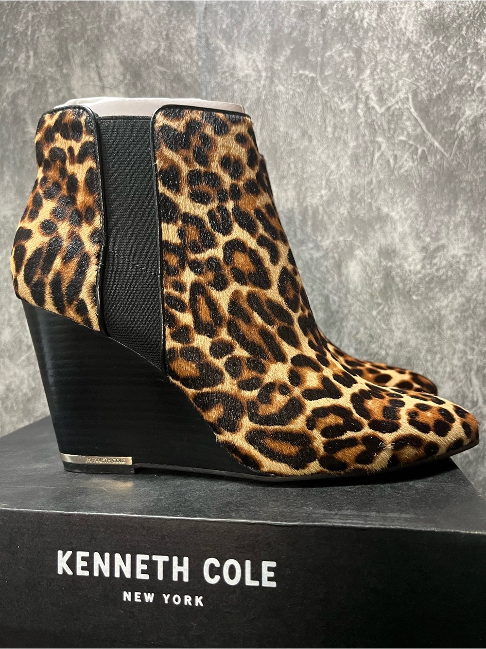 Kenneth Cole Leopard print fur Wedge Booties - Brown/Black limited edition!